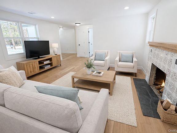 2nd image of 134 Hallock Road