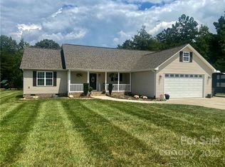 1652 Balls Creek Rd, Claremont, NC 28610