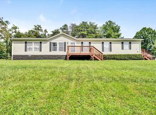 2602 Diamond Hill Rd, Moneta, VA 24121