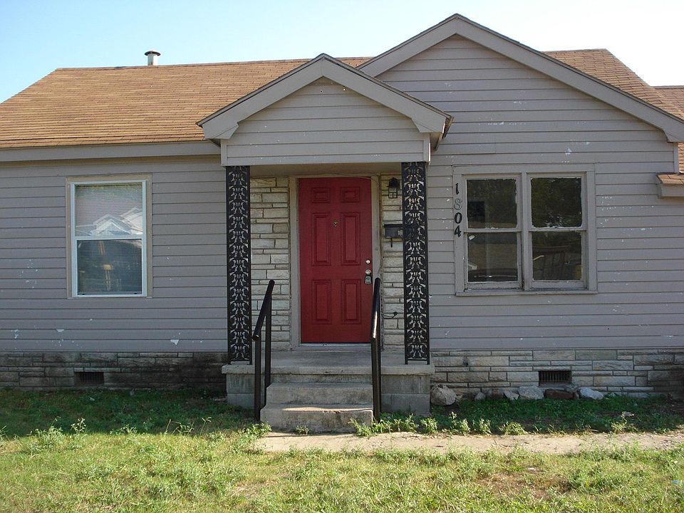 1st image of 1804 SW 16th St