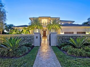 450 Meadow Lark Dr, Sarasota, FL 34236