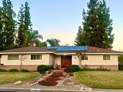 394 S Oak Dr, Reedley, CA, 93654