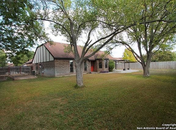 5th image of 113 Cottonwood St
