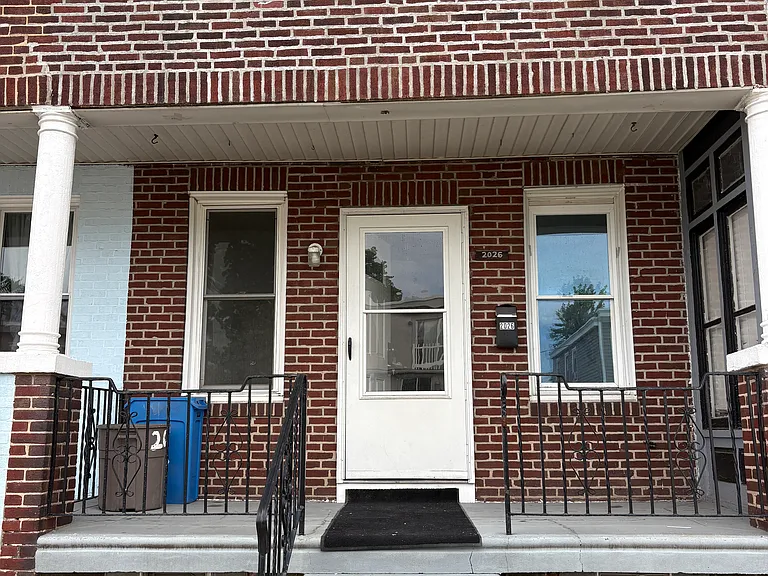 Margaret St — Photo 1