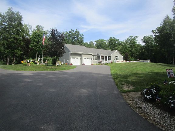 2nd image of 84 Mountain Road