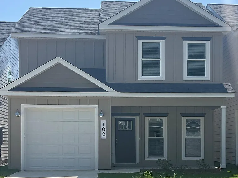 102 Leisure Pointe Cv — Photo 1