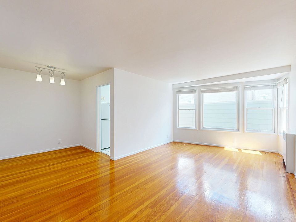 1st image of 702 Church St #305