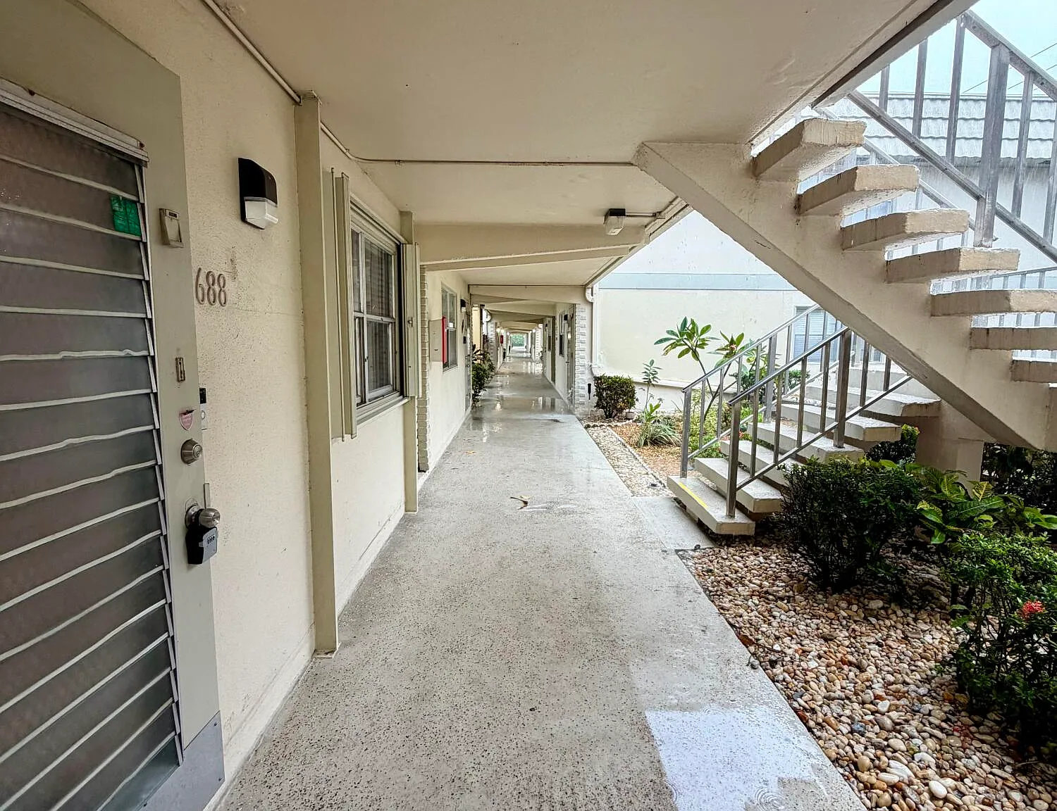 2 bed, 2.0 bath, 880 sqft, $1,500 — Photo 1
