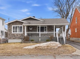 443 Garneau St, Hawkesbury, ON K6A 1M6