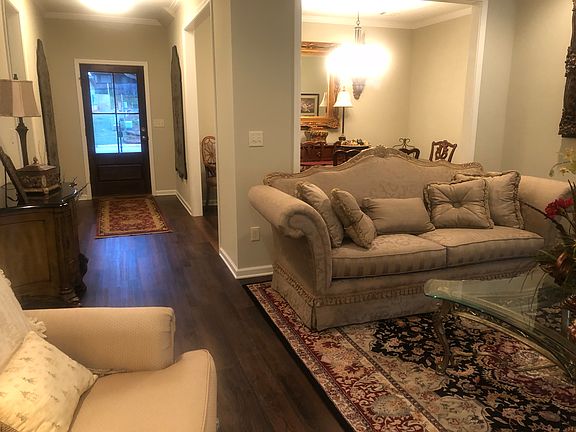 2nd image of 587 Camille Ln
