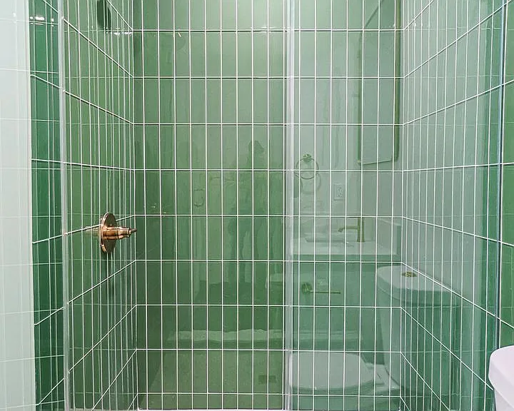 1227 N June St #1227 — Photo 32