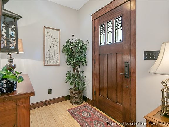 5th image of 1412 Maywood Dr