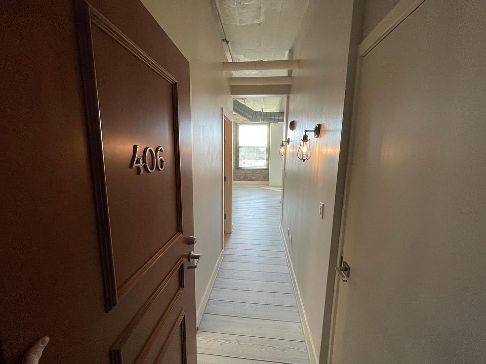 1st image of 1104 Prospect Ave E #406