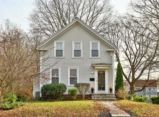 39 E Bacon St, Plainville, MA 02762