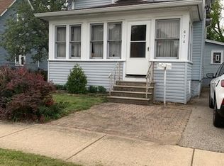 474 Ann St, Elgin, IL 60120