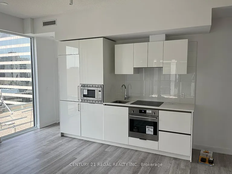238 Simcoe St #1409 — Photo 9