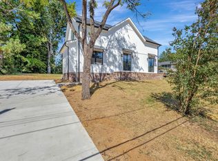 98 Caldwell Dr, Columbia, TN 38401