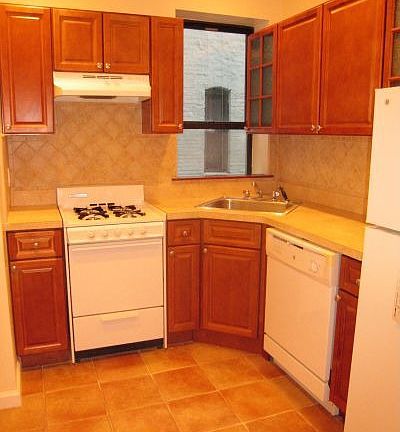 4th image of 336 E 67th St APT 12