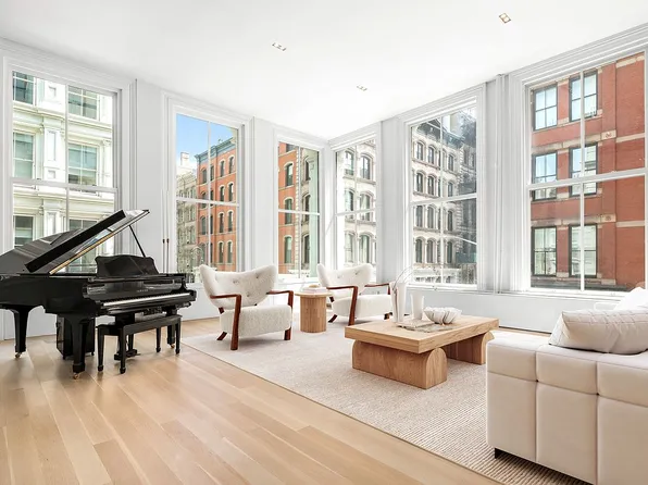 85 Grand St #2, New York, NY 10013