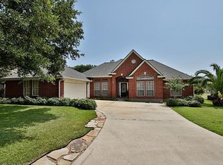 87 Stones Edge Dr, Montgomery, TX 77356