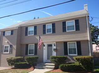 30 Moville St, West Roxbury, MA 02132