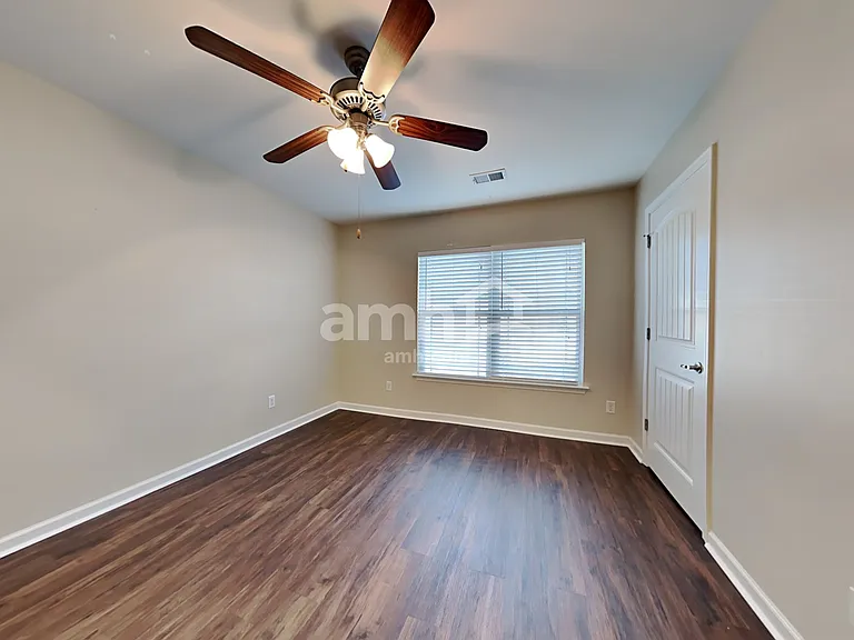 510 Summer Hill Way — Photo 18
