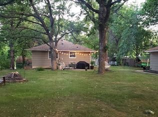 2022 Queens Ave S, Lakeland, MN 55043
