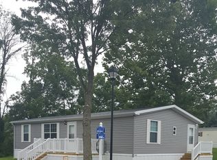 5424 N St NE, Magnolia, OH