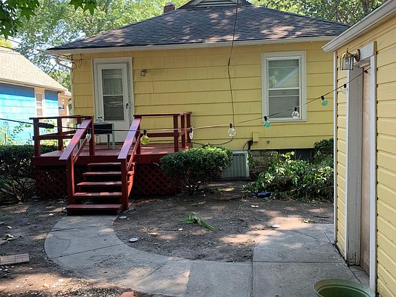 4th image of 7710 Jefferson St
