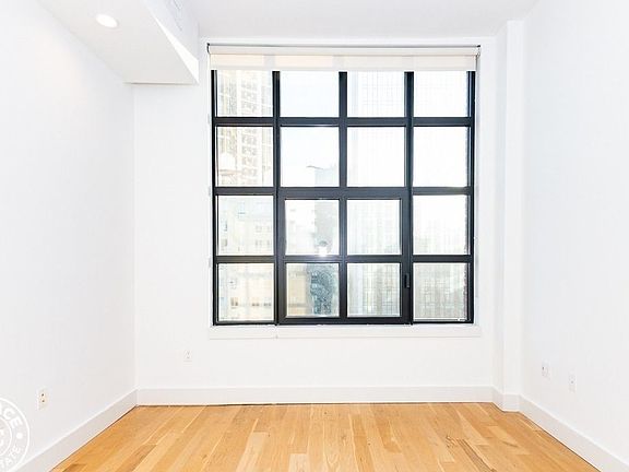 4th image of 41-21 28th St #24J