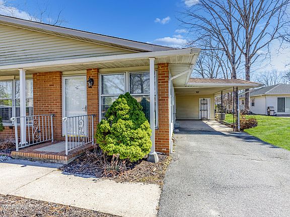 2nd image of 43A Magnolia Road