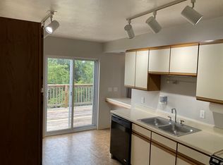 9 Holt St Floor 2, Pittsburgh, PA 15203