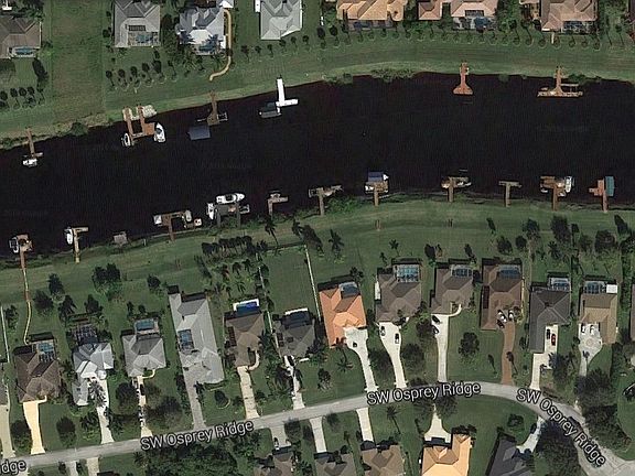 4th image of 2758 SE Eagle Dr