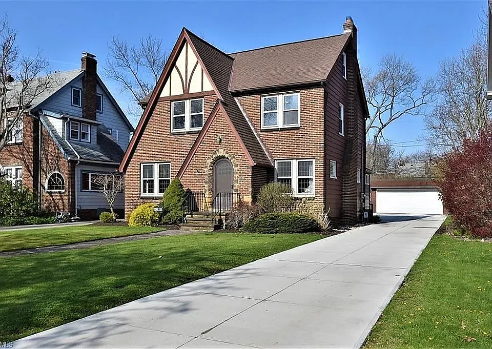 2612 Eaton Rd photo 1