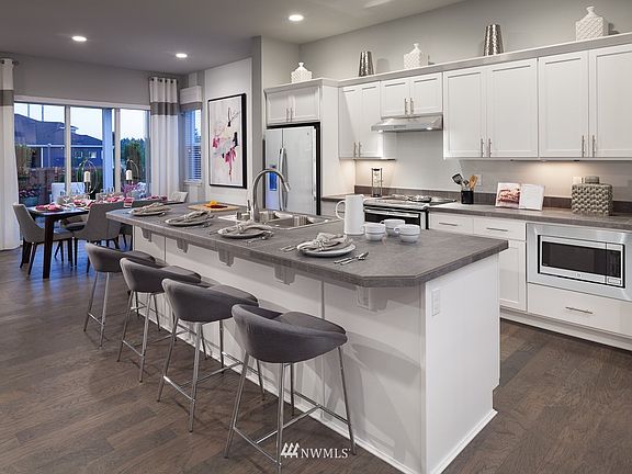 2nd image of 3718 Oakwood (lot 36) Street SE