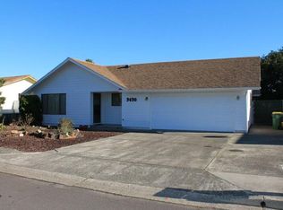 3430 W Myrtle Loop, Florence, OR 97439