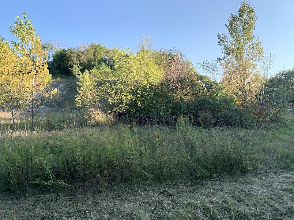1st image of Lt32 HICKORY DRIVE