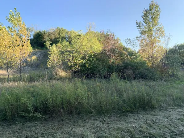 Lt32 HICKORY DRIVE, Glenbeulah, WI 53023