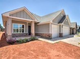 11736 SW 15th Ter, Yukon, OK 73099