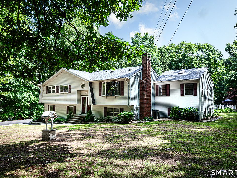 1st image of 8 Old Towantic Hill Road