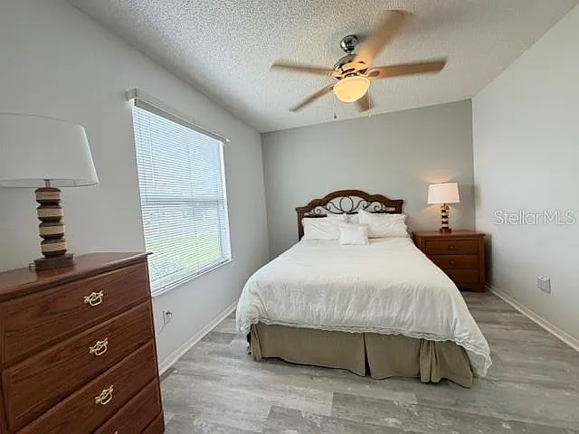335 San Marino Dr — Photo 21