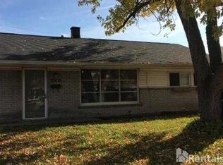 25616 Miracle Dr, Madison Heights, MI 48071