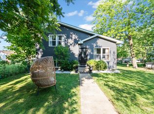 2917 Gilboa Ave, Zion, IL 60099