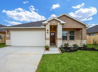 2110 Cherryvale Dr, Tomball, TX 77375