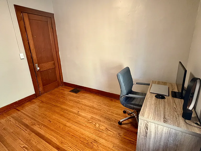 941 McReynolds Ave NW #1 — Photo 13