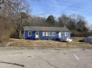 129 Jarrett Ln, Oak Ridge, TN 37830