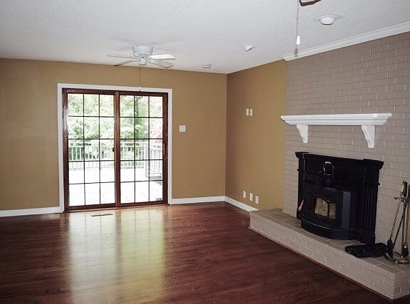 Family room / deck 