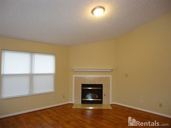 2nd image of 5641 Glen Canyon Dr
