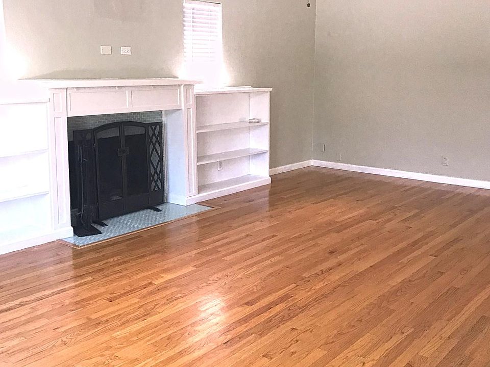 1st image of 2277 Maywood Ave