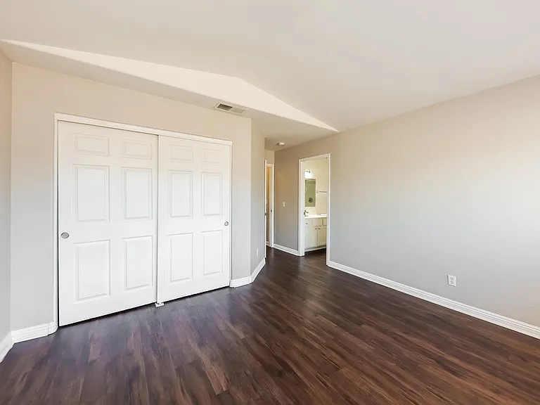 6634 W Pima St — Photo 9